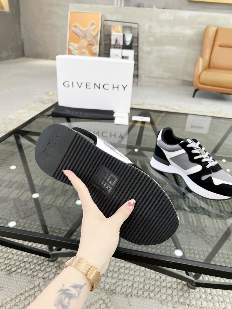 Givenchy Sneakers